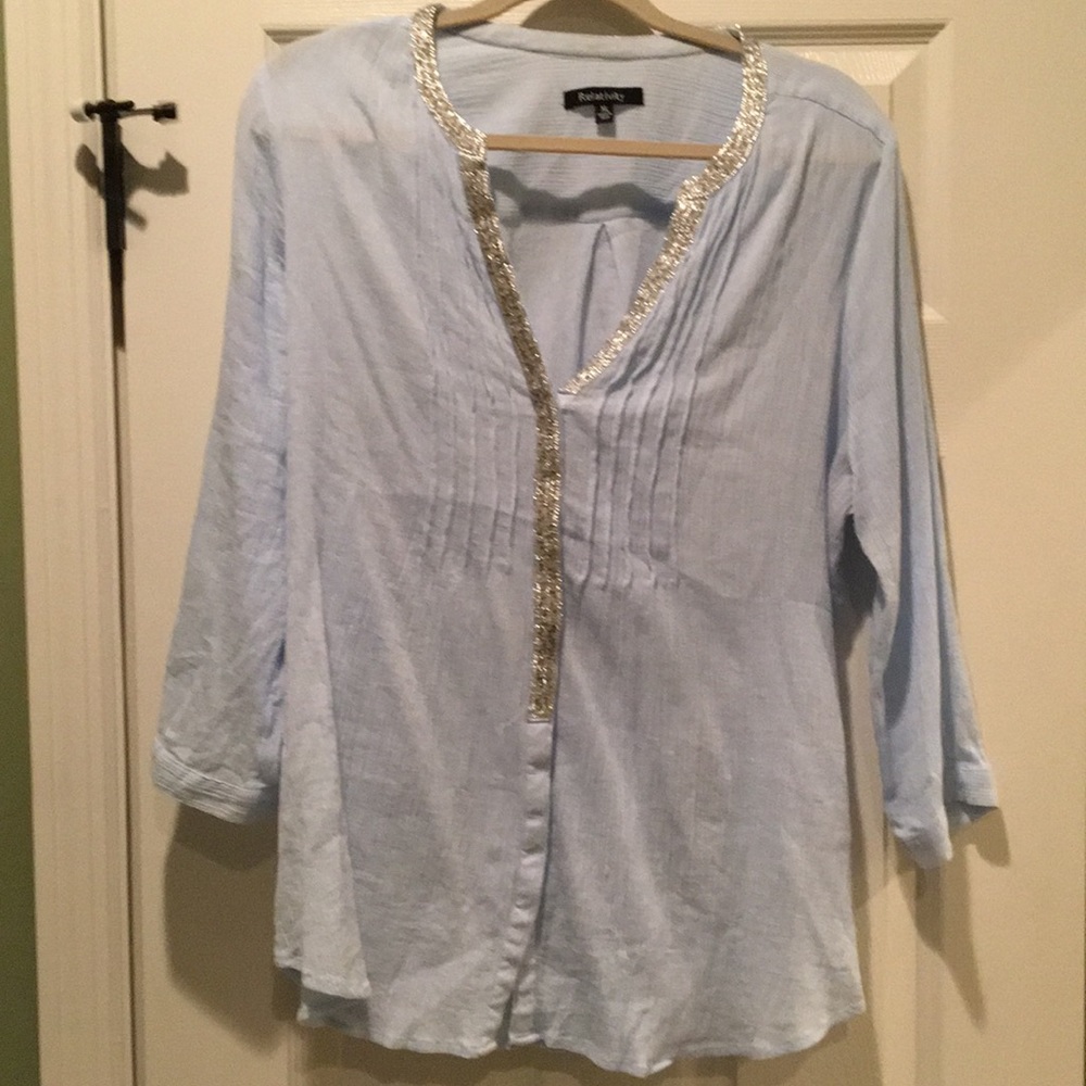 100% cotton XL top with silver and bead trim
